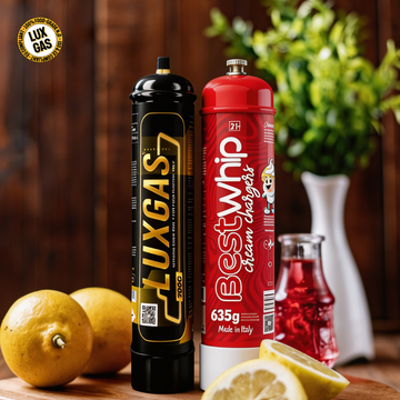 Confronto tra le confezioni dei caricatori di panna LuxGas e BestWhip gas esilarante per il mercato europeo dell'ospitalità